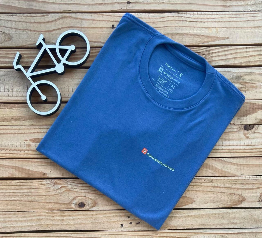 MALHAO REF428 - Surfing